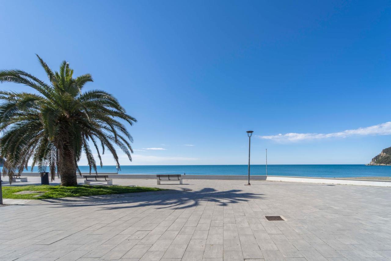 东塞斯特里105 - La Casa Di Jacopo, Fronte E Vista Mare In Centro A Riva Trigoso, 20 Metri Dalla Spiaggia公寓 外观 照片